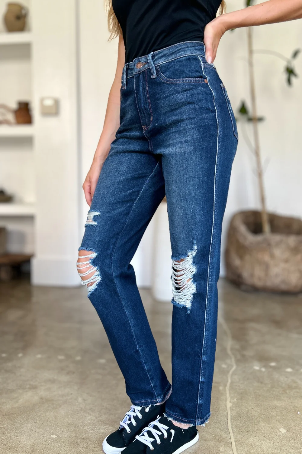 Judy Blue Full Size High Waist Rigid Magic Heavy Destroy Straight Jeans - Lositime