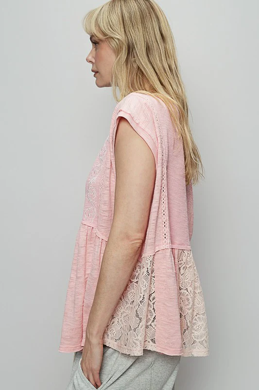 POL Embroidered Detail Boat Neck Cap Sleeve Lace Blouse - Lositime