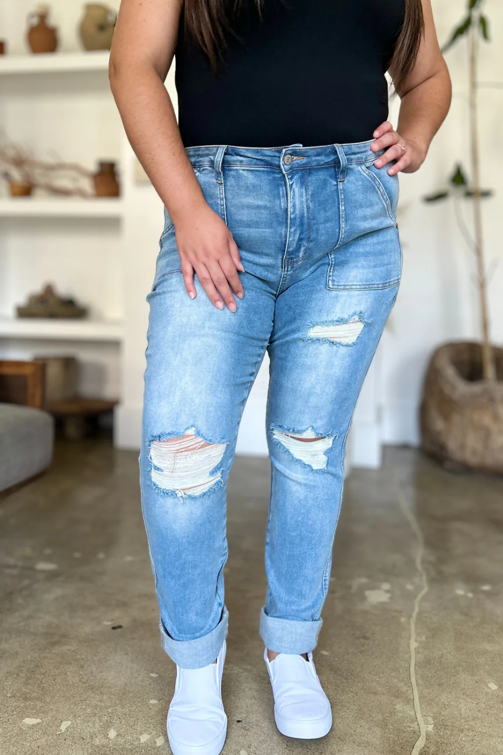Judy Blue Full Size Distressed Straight Jeans with Patch Pockets - Lositime